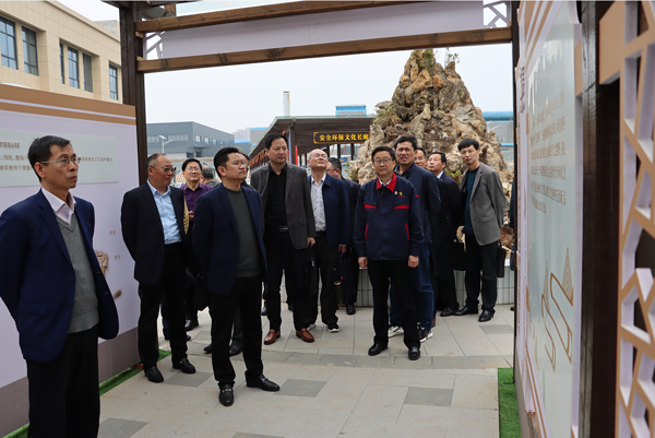 集團(tuán)公司廉潔文化建設(shè)推進(jìn)會在公司召開 集團(tuán)公司廉潔文化建設(shè)推進(jìn)會在公司召開